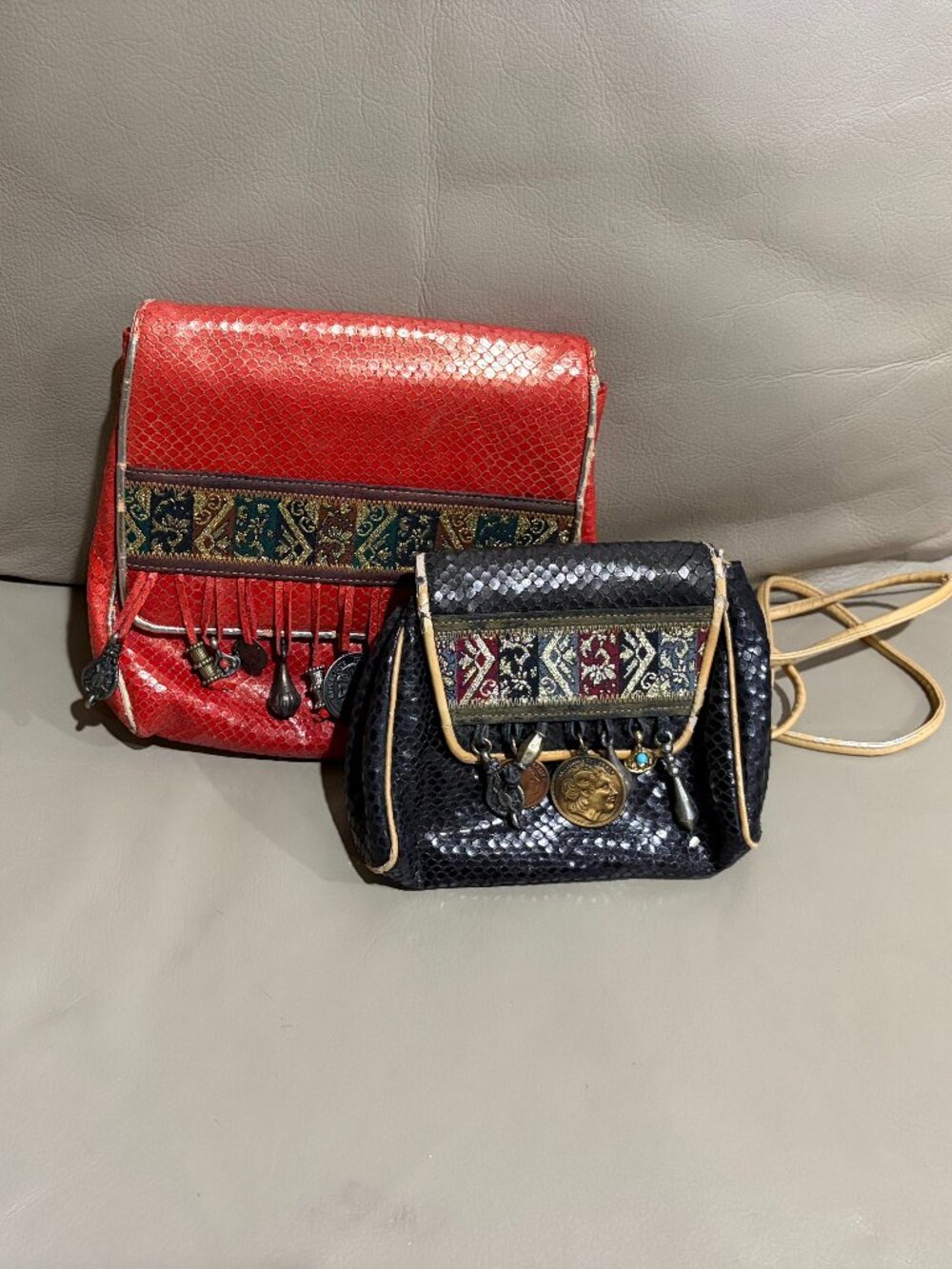 Sharif bags